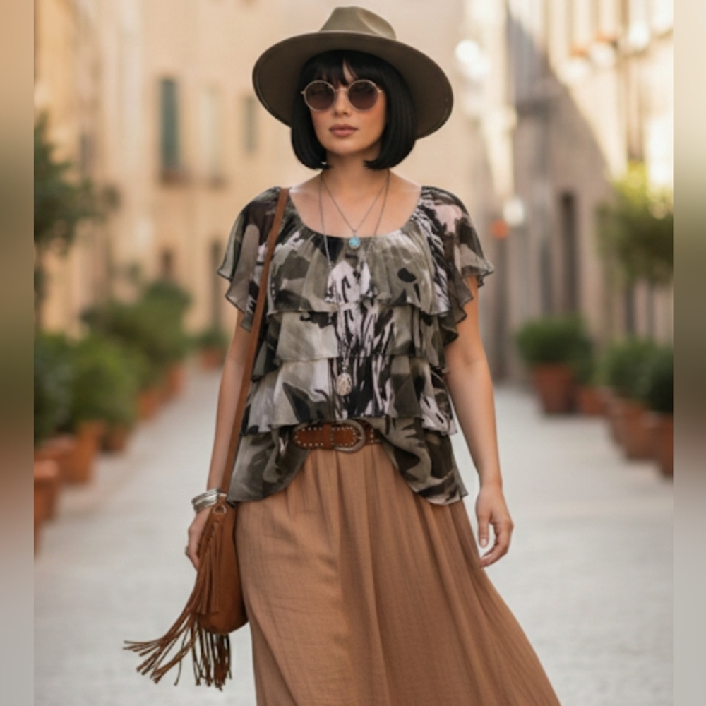 Penningtons Abstract Floral Ruffle Tiered Blouse, Boho Chic, Size X